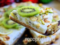 Йогуртовый торт с киви без выпечки