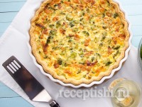 Киш с красной рыбой и брокколи