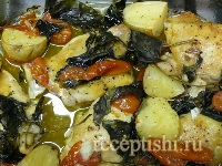 Курица с картошкой и базиликом в духовке