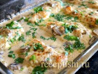 Курица с грибами под сыром