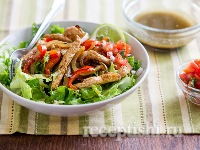 Куриный салат с сальсой