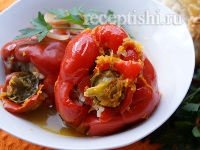 Перец, фаршированный мясом и рисом