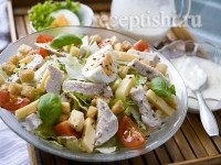 Салат Цезарь простой и домашний