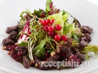 Салат из куриной печени в соусе Демиглас