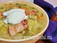Щи из свежей капусты с яблоками