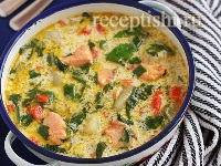 Сырный суп с форелью и шпинатом