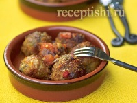 Мясные тефтели в томатном соусе